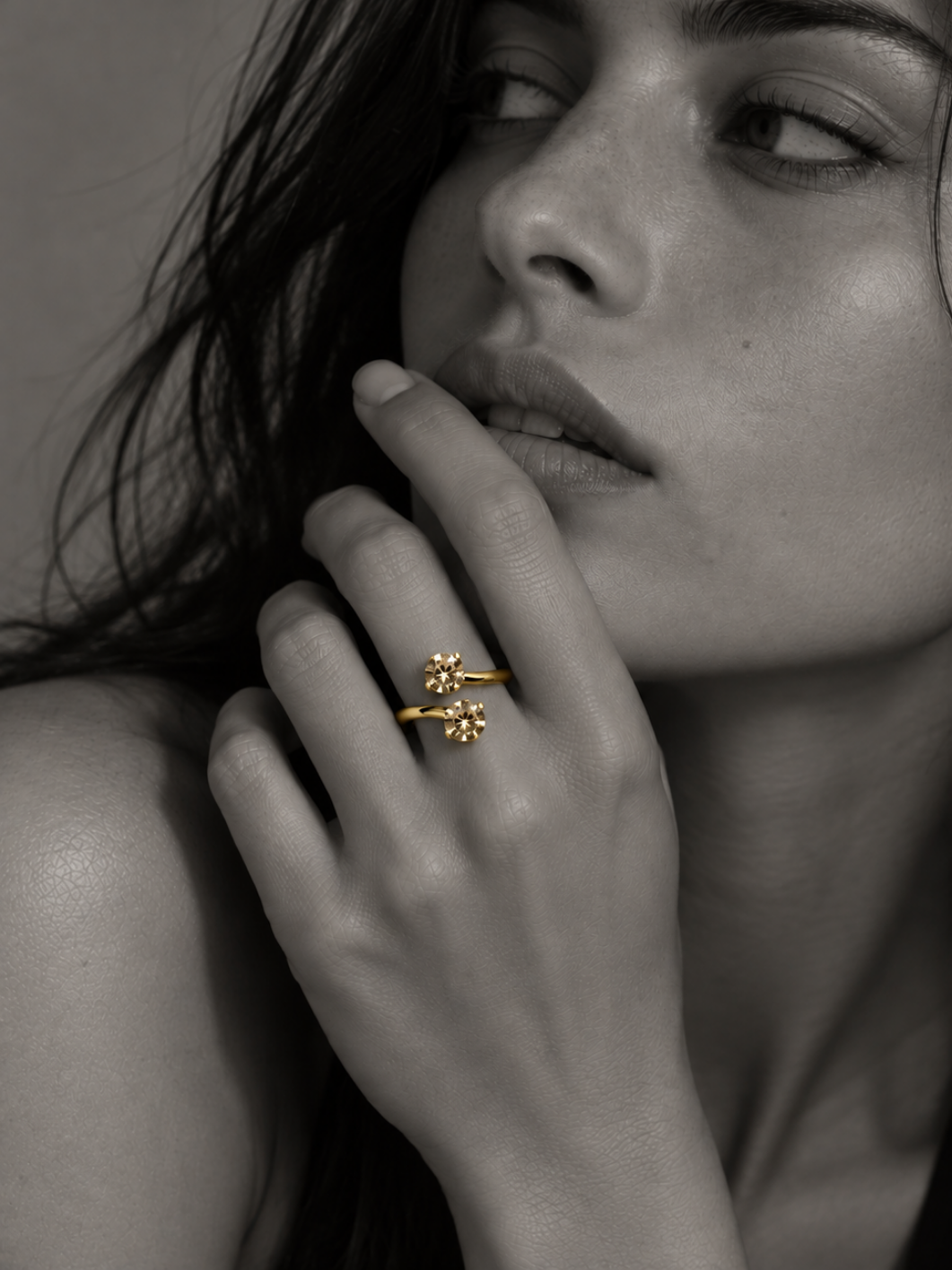 BAGUE LAPILLI- Mat Gold